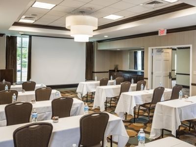 Hilton Garden Coliseum Hotel Hampton