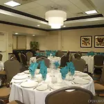 Hilton Garden Inn Hampton Coliseum Central 